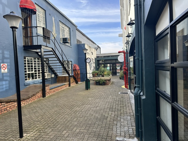 To Let Commercial Property for Rent in Woodstock Western Cape